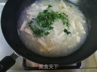 虾皮萝卜豆腐汤的做法步骤:7