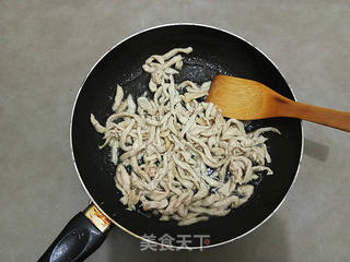鱼香鸡丝的做法步骤:6