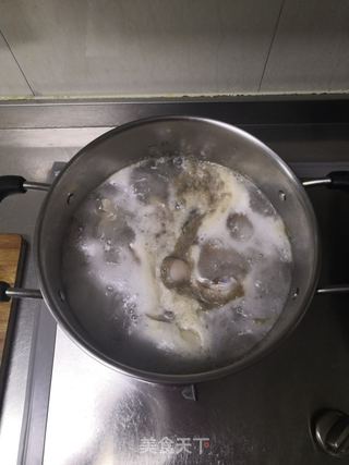 猪蹄炖山药的做法步骤:3