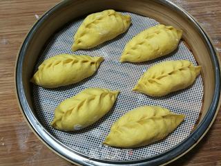 南瓜面青萝卜丝肉包的做法步骤:8
