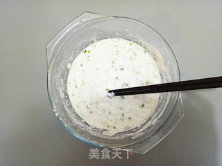 葱香鸡蛋软饼的做法步骤:4