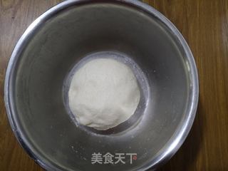 茴香猪肉馅饼的做法步骤:2