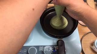 第四个抹茶味食谱--抹茶舒芙蕾松饼（无泡打粉版）的做法步骤：7