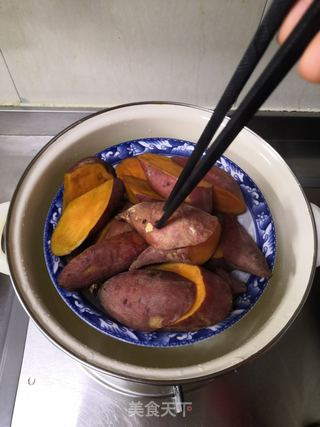红薯糯米球的做法步骤:2