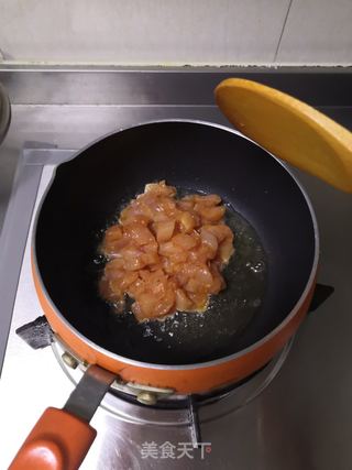 奥尔良鸡肉披萨的做法步骤:8