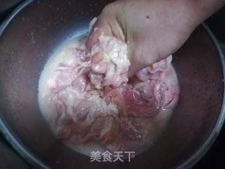 #清肠食谱#香芹炒鸭肠的做法步骤:2
