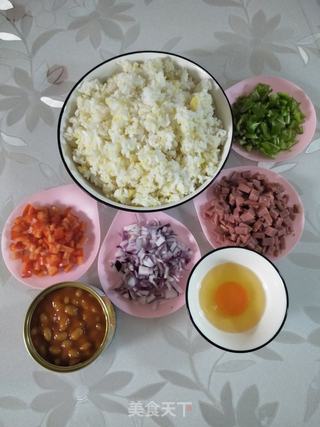 茄汁焗豆炒饭的做法步骤:3