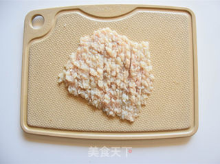 黄花鱼馄饨的做法步骤:2