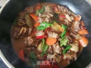 胡萝卜炖羊排的做法步骤:18