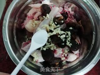电饭煲版香菇滑鸡饭的做法步骤:4