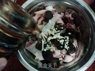 电饭煲版香菇滑鸡饭的做法步骤:5