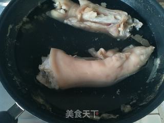 猪蹄冻的做法步骤:2