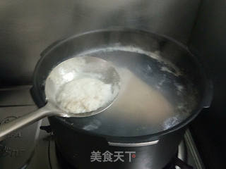 招财肘子的做法步骤:4
