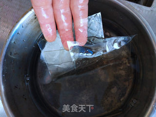 火龙果慕斯蛋糕的做法步骤:5