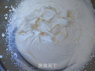 火龙果慕斯蛋糕的做法步骤:7