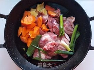 羊肉面的做法步骤:3