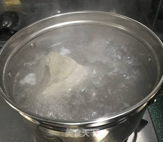 水煮咸肉的做法步骤：5