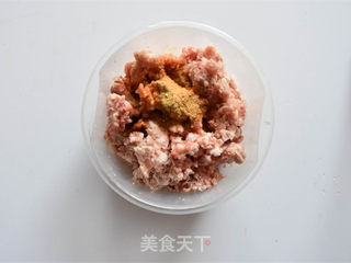 白皮饼汉堡的做法步骤:2