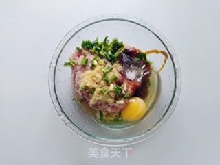 肉米鸡蛋羹的做法步骤：2