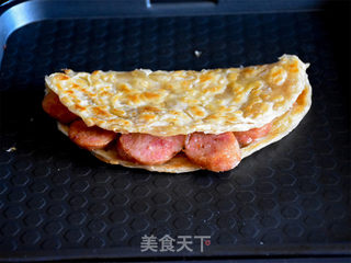 香肠手抓饼的做法步骤:7