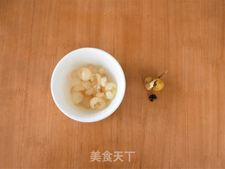 藜麦桂圆粥的做法步骤:2
