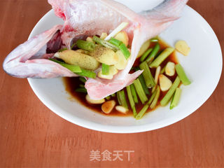 清蒸鲈鱼的做法步骤:5