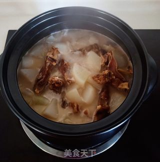 腊鸭腿焖萝卜的做法步骤:12