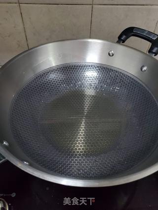啤酒焖罗非鱼的做法步骤:2