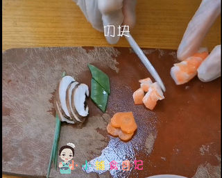 10个月以上虾仁茶碗蒸的做法步骤:2