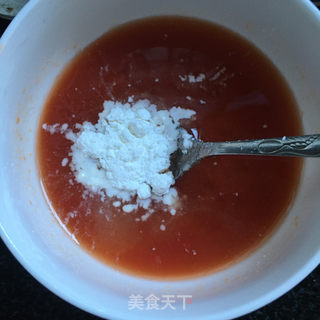 糖醋丸子的做法步骤：2