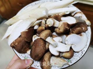 干锅辣子鸡的做法步骤:3