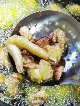 干锅辣子鸡的做法步骤:6