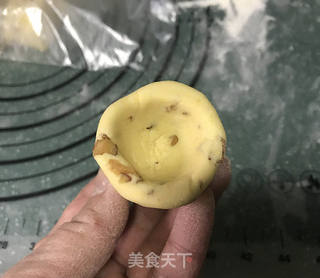 红枣窝窝头的做法步骤:10