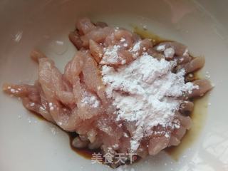 鱼香肉丝的做法步骤:5
