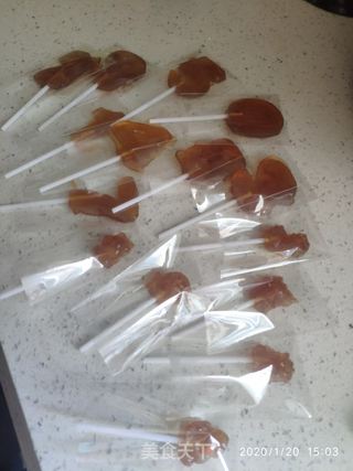 梨膏麦芽棒棒糖的做法步骤:13