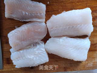 煎巴沙鱼排的做法步骤:2