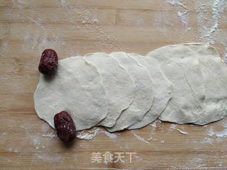 枣花馒头的做法步骤：9
