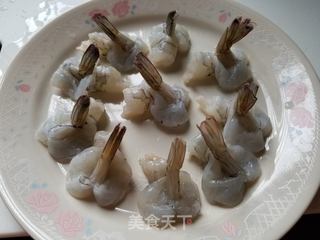 黄金满屋---凤尾虾球的做法步骤:4