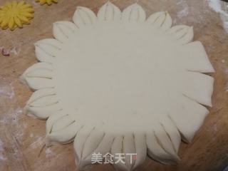 二十八蒸枣花的做法步骤:2