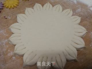 二十八蒸枣花的做法步骤:3