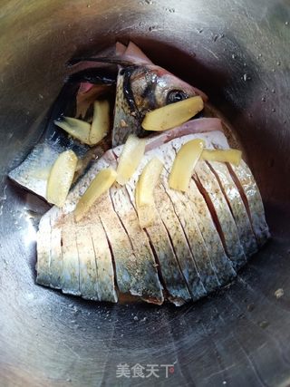 孔雀开屏的做法步骤:4