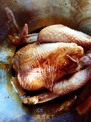 电饭锅焖鸡的做法步骤:2
