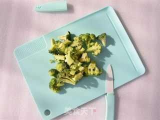 香煎鲜嫩牛排的做法步骤:4