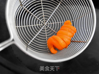 香煎鲜嫩牛排的做法步骤:5