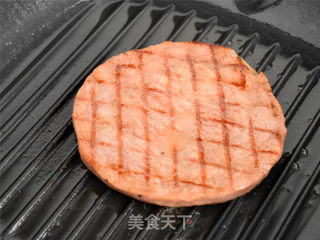 香煎鲜嫩牛排的做法步骤:11