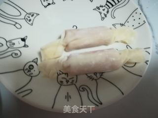 #红色吉祥菜#香肠糖果卷的做法步骤:5