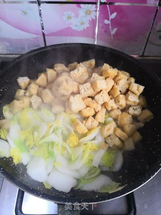 白菜炖午餐肉豆泡的做法步骤:4