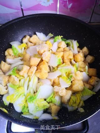 白菜炖午餐肉豆泡的做法步骤:5