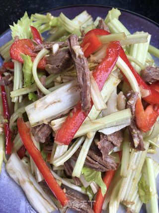 “清肠食谱”玉带牛肉丝的做法步骤：19