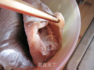 红烧牙鳕--红红火火吉祥菜的做法步骤:2